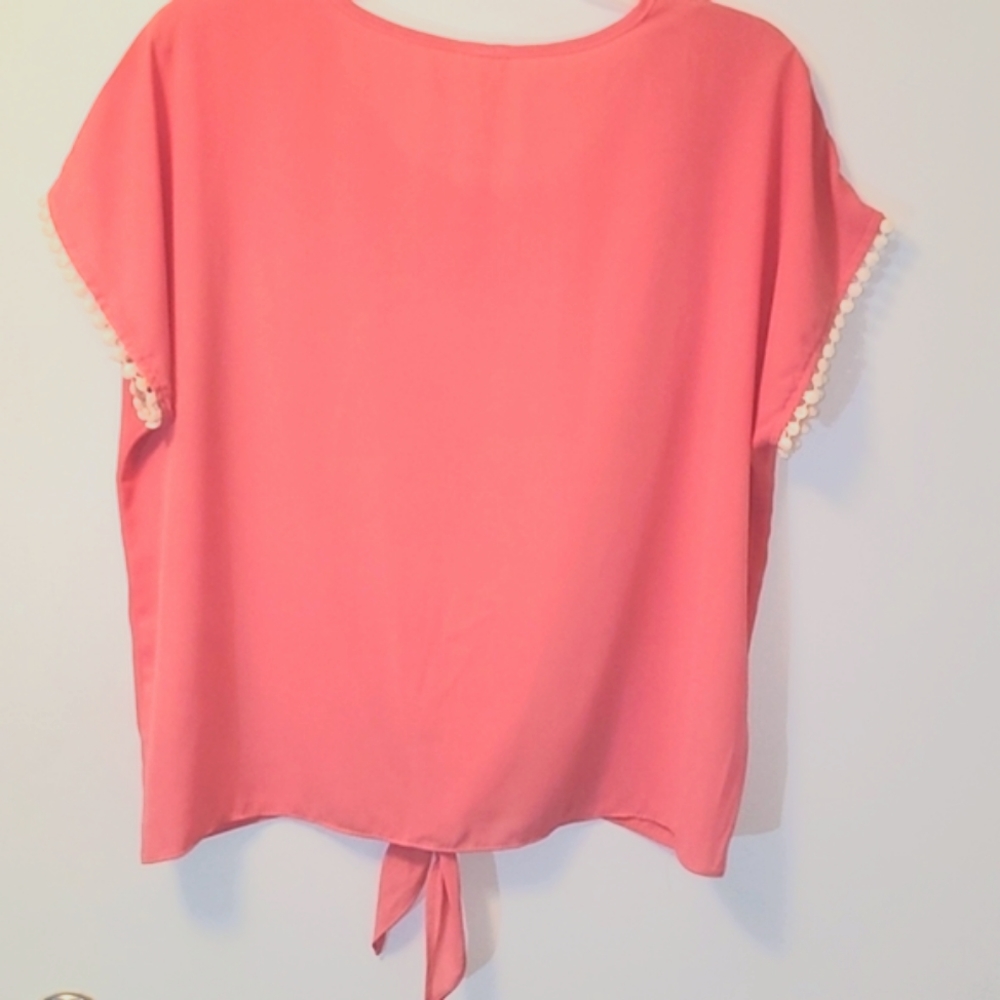 Coral Short Sleeve w/front tie - Picture 5 of 6